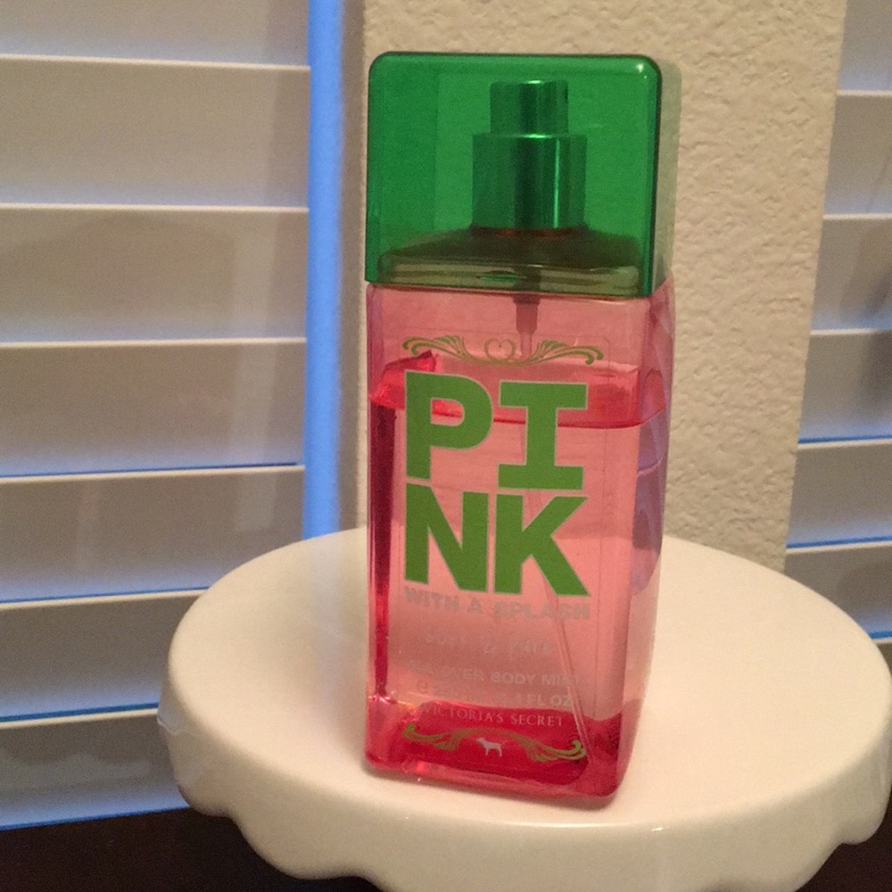 Victoria’s Secret PINK Soft & Pure Body Mist 8.4oz